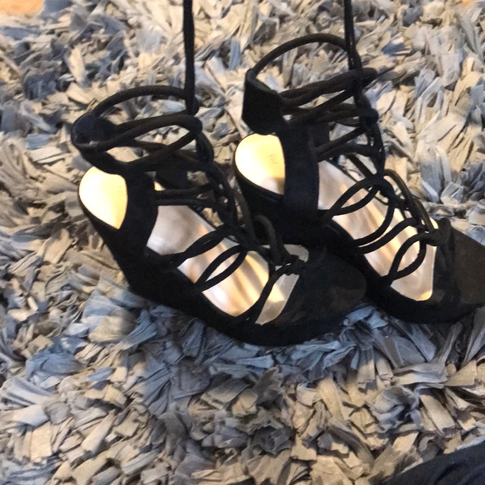 Wild diva/shoes/ platforms/new / never used
